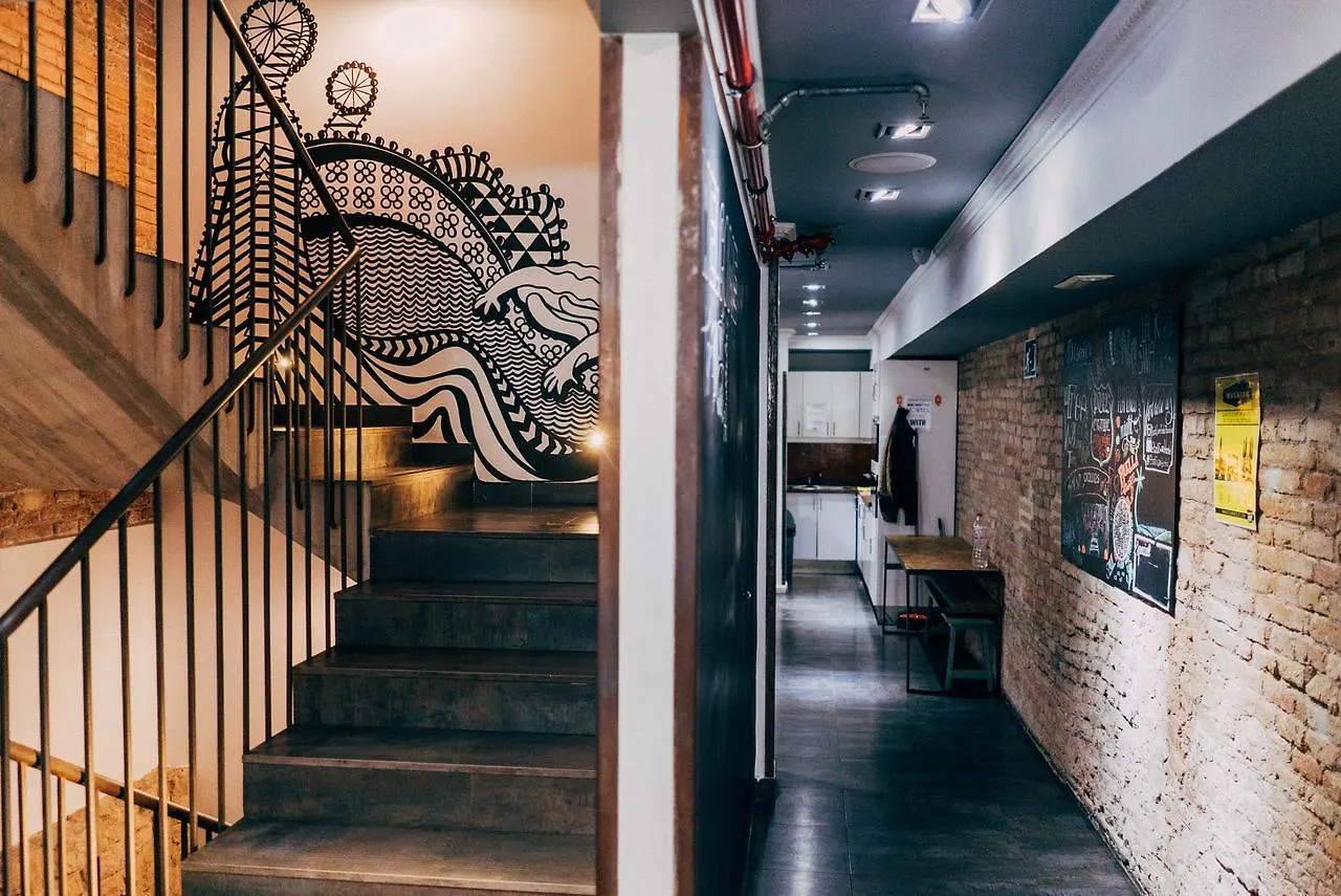 Black Swan Hostel Barselona