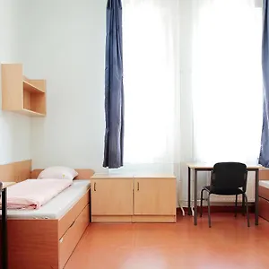 ellenőrizze a rendelkezésre állást