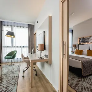 Leonardo Royal Fira Otel